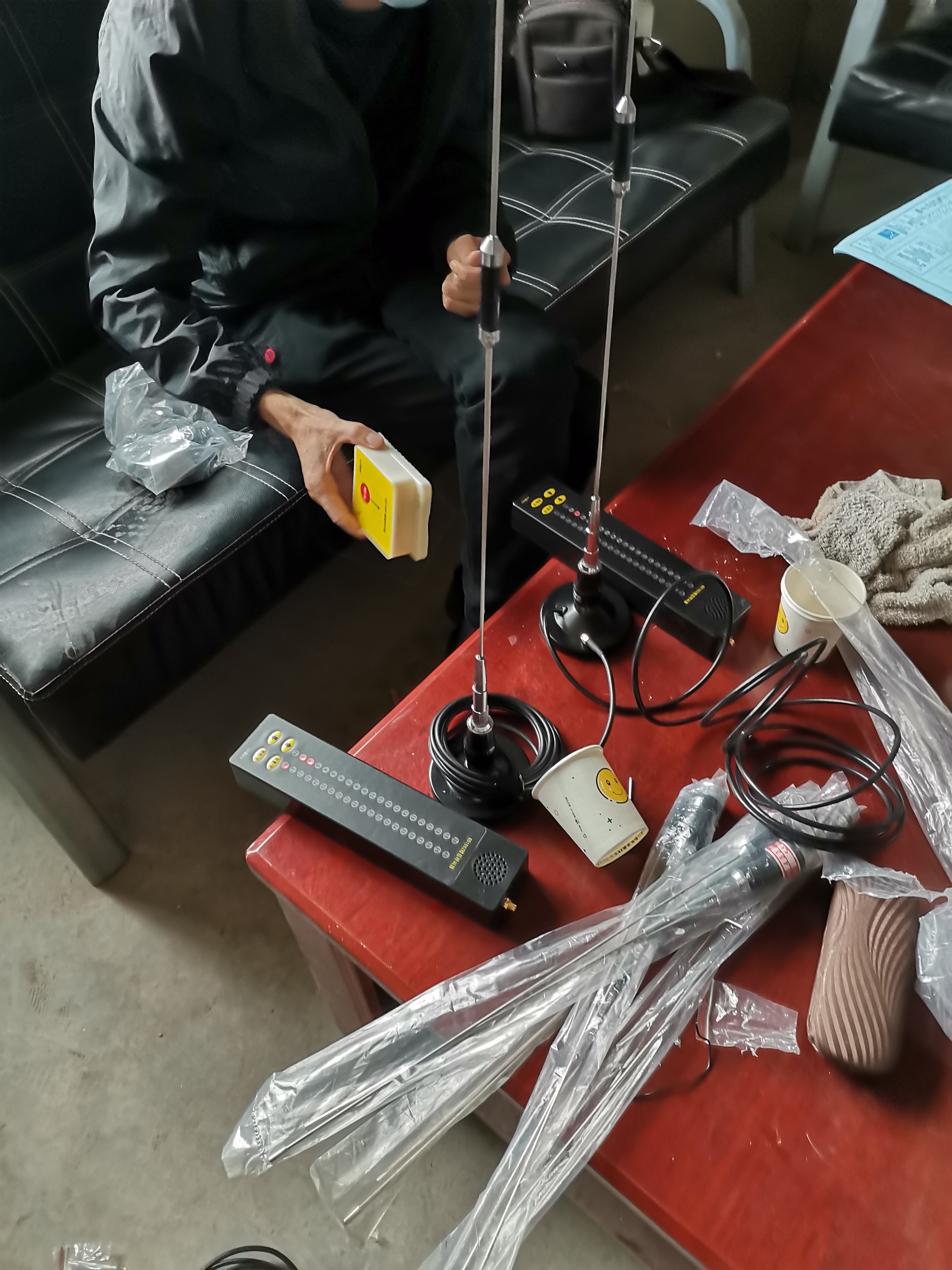 室內(nèi)樓層呼叫器(案例) 室內(nèi)樓層呼叫器(案例)